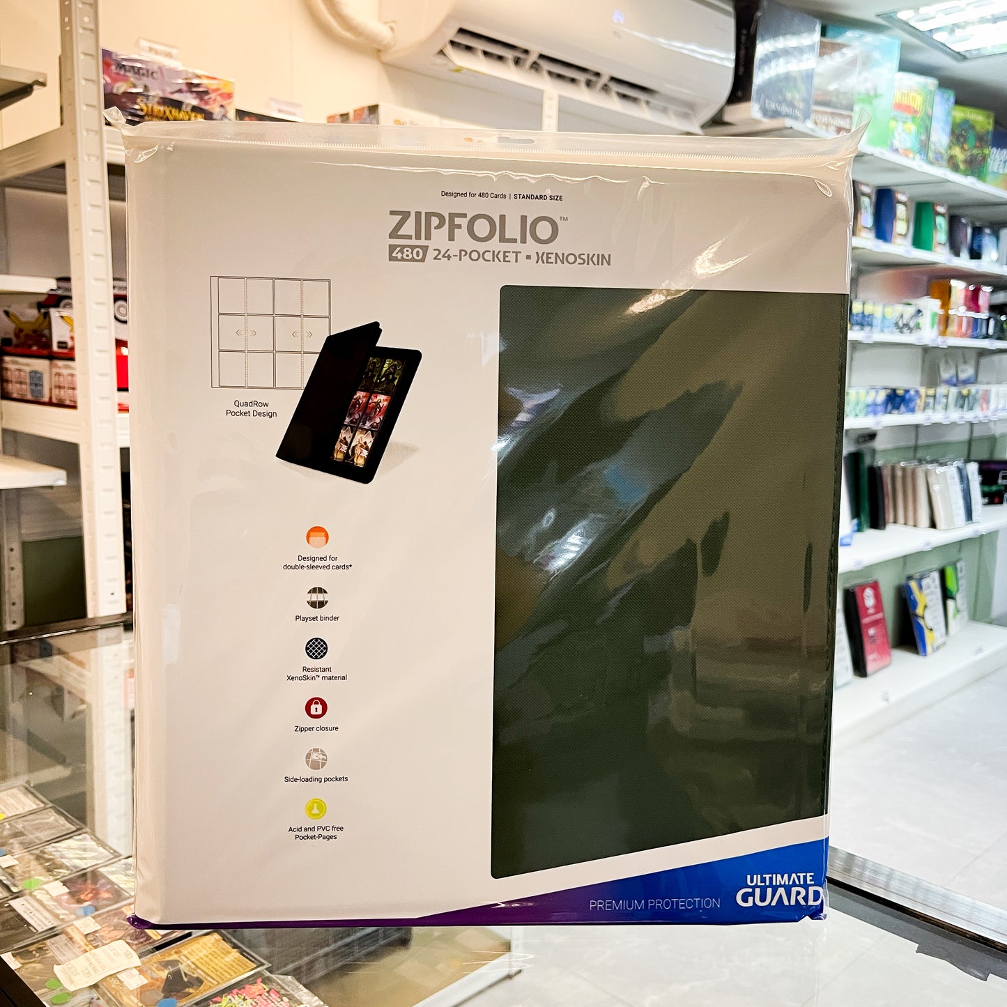 24-Pocket ZipFolio XenoSkin-Green