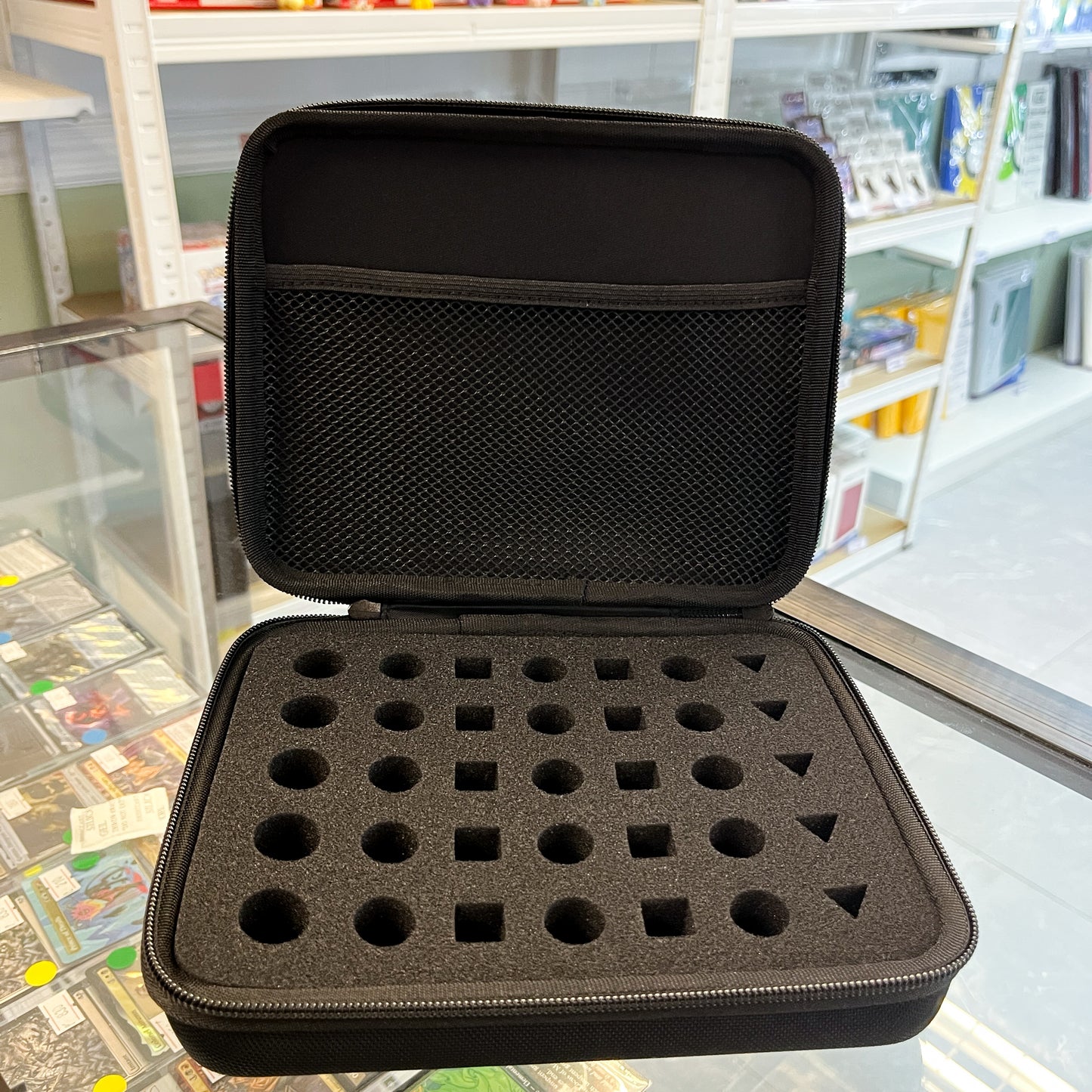 Dice Case with Black Zipper