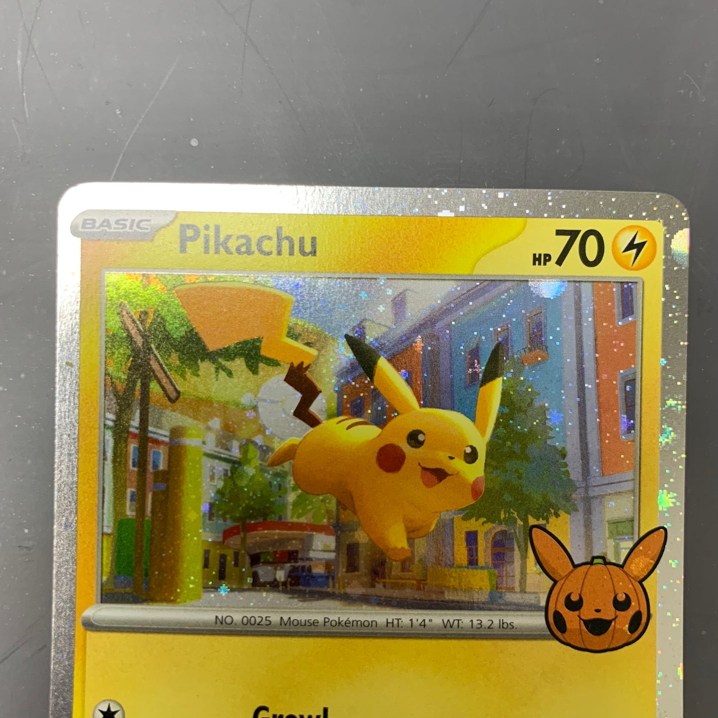 Pikachu #18 [Trick or Trade] [NM]